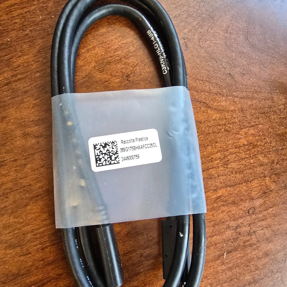 USB C to USB-C Charging Cable Fast Charge Data Transfer Black NEW NWT.  Raccolta